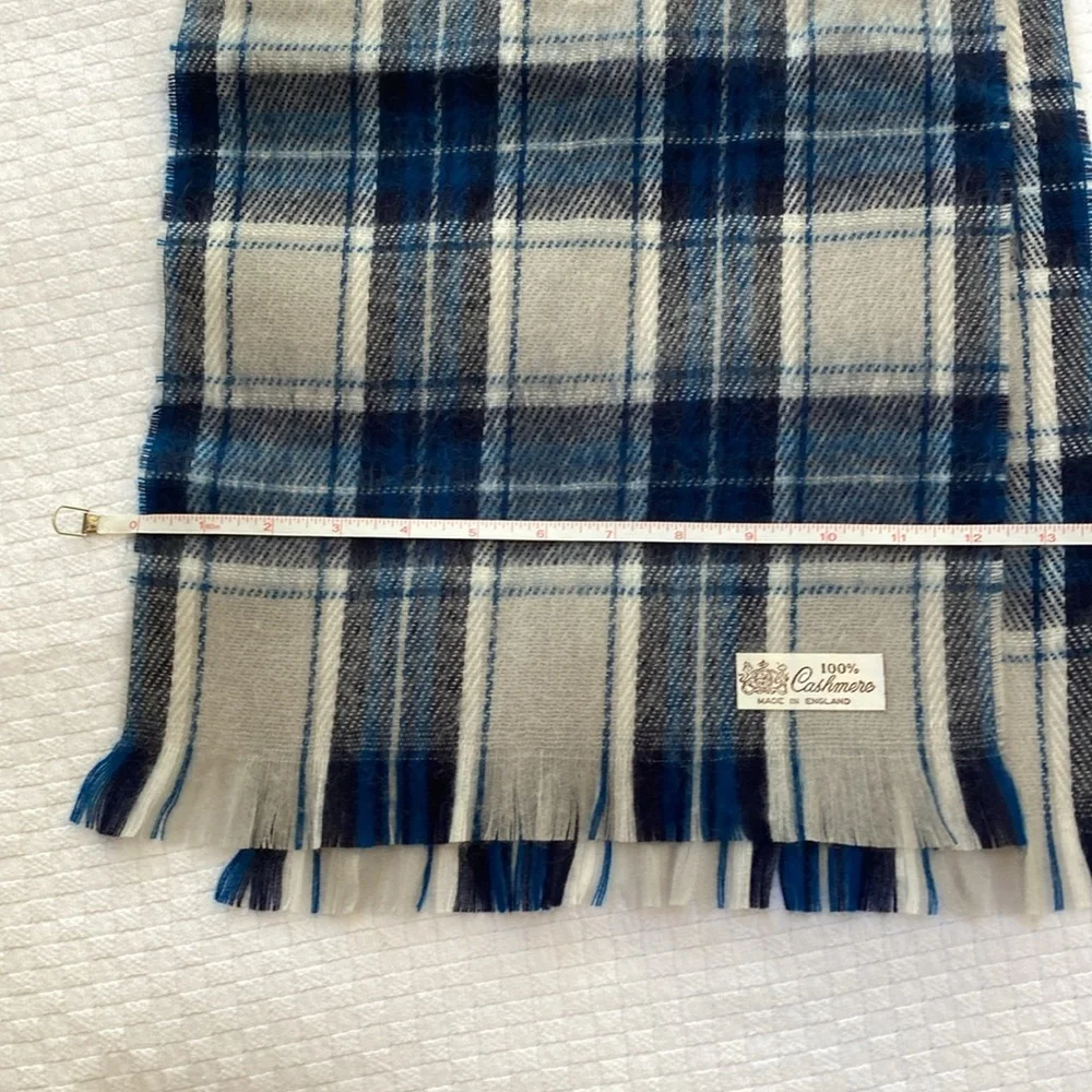 100% Cashmere scarf